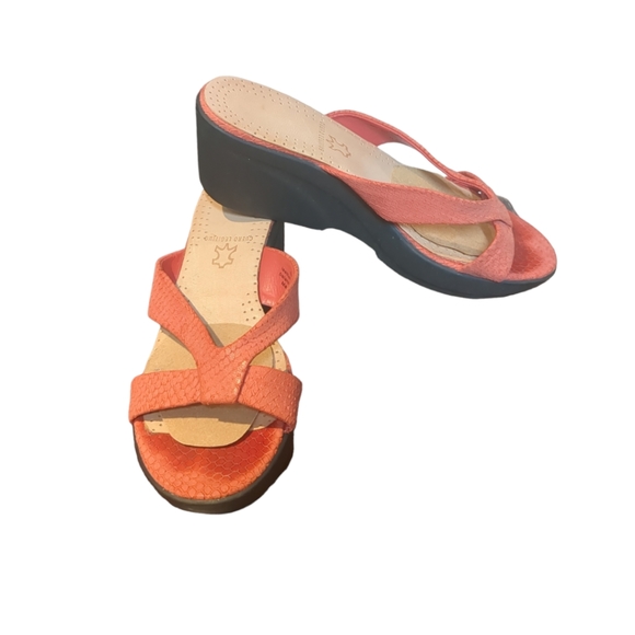 NINE WEST Orange Leather Wedges Slide Sandals Size  7.5. - Picture 10 of 16